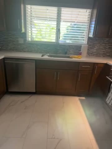 Video from Yadira M.&rsquo;s review
